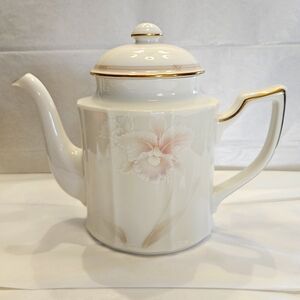 "Imperial Blossom" teapot by Noritake.